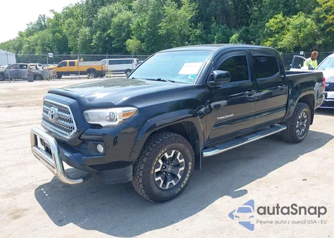 2017 Toyota Tacoma Sr5 V6 z USA, uszkodzony, nr VIN 3TMCZ5AN6HM056074